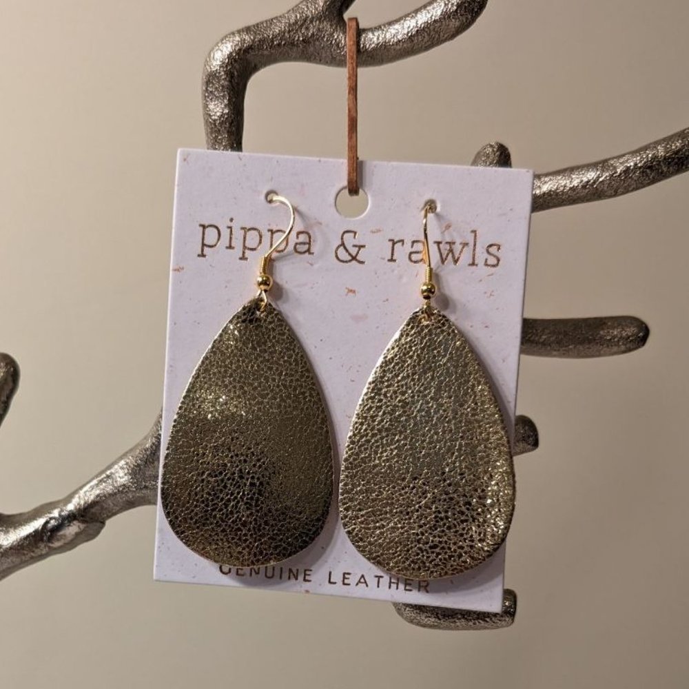 Pippa and Rawls - Genuine Leather Teardrop earrings - Gold